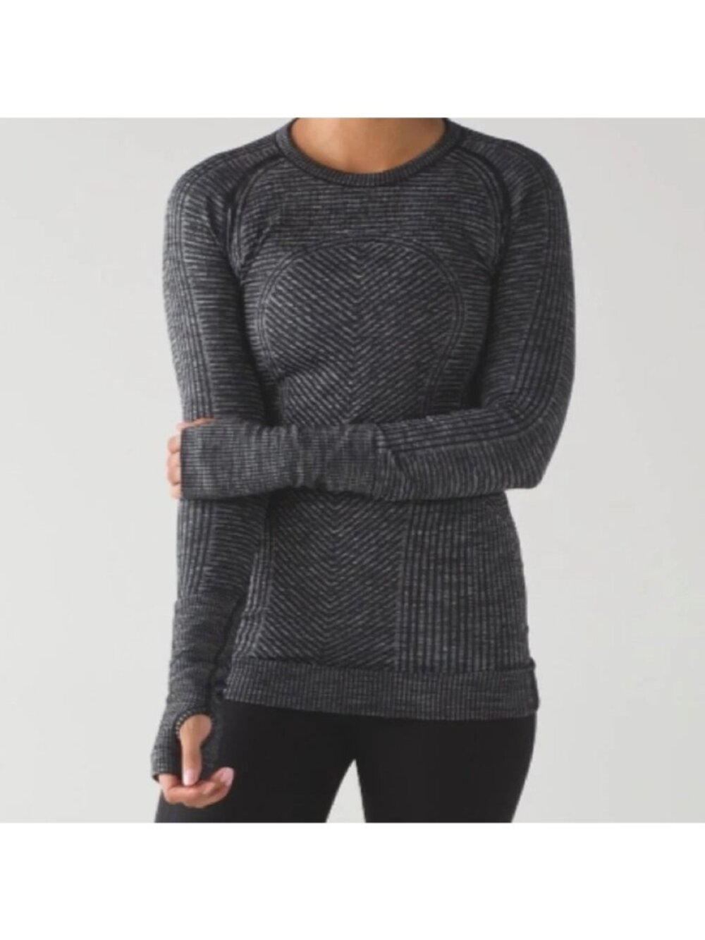 Lululemon Restless Pullover Size 4